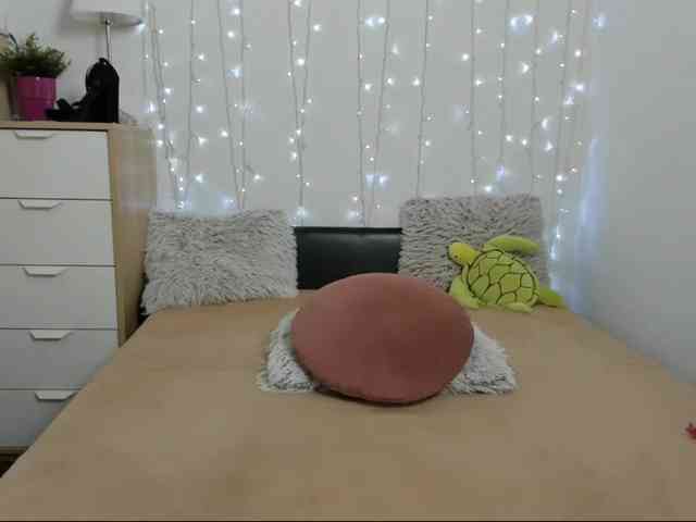 ChristyHearth webcam