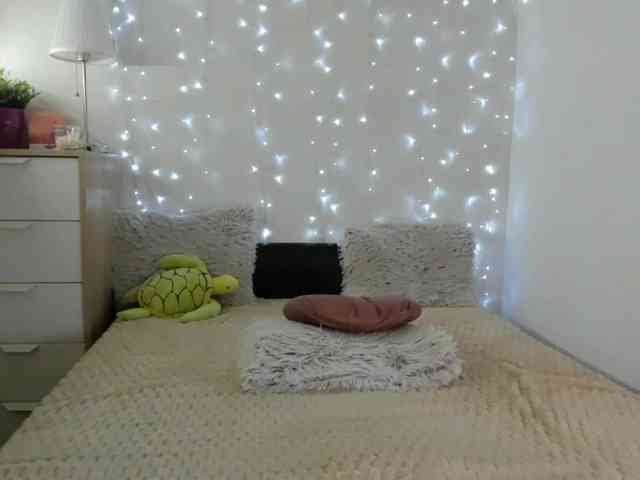 ChristyHearth webcam