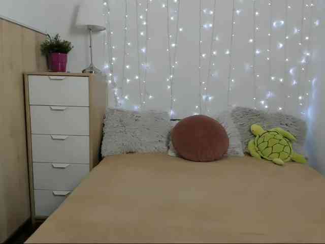ChristyHearth webcam