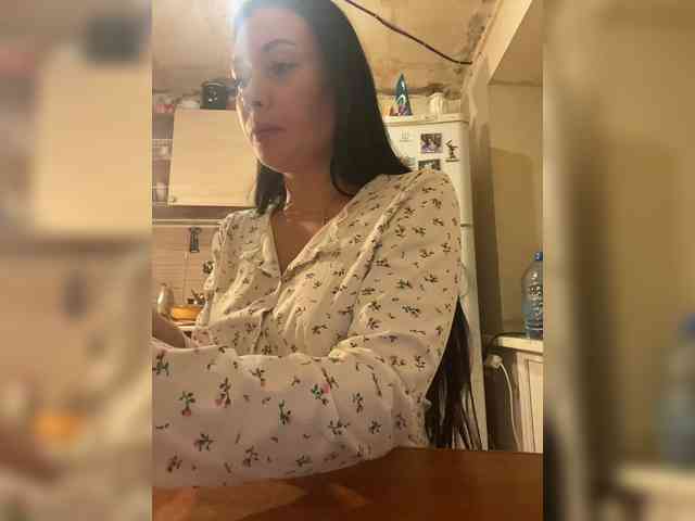 Candysweet15 Live Webcam on BongaCams