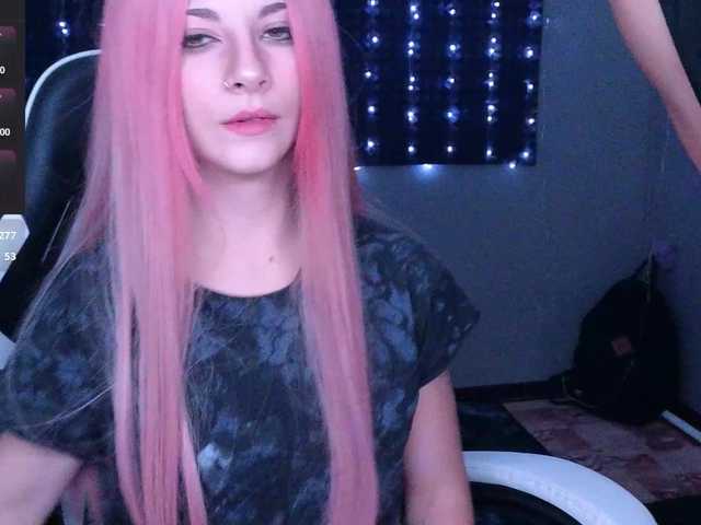 Explore BongaCams's Korol-Eva Korol-Eva from BongaCams