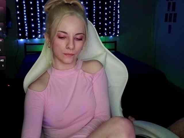 DarkPrincess webcam