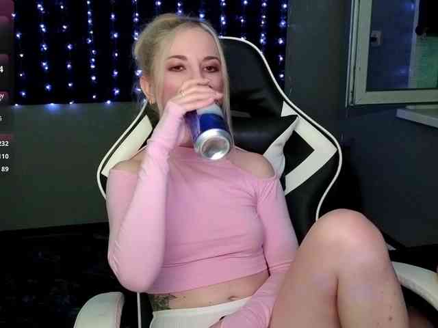 DarkPrincess webcam