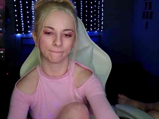 DarkPrincess webcam