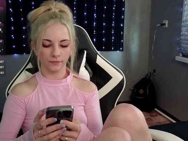 DarkPrincess webcam