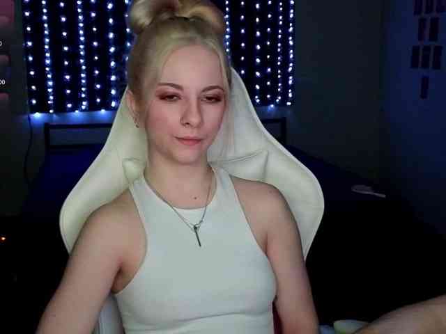 DarkPrincess webcam