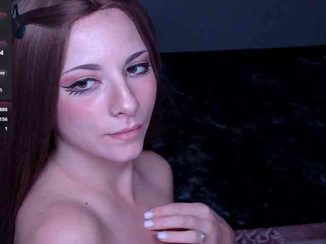 Korol-Eva Live Webcam on BongaCams