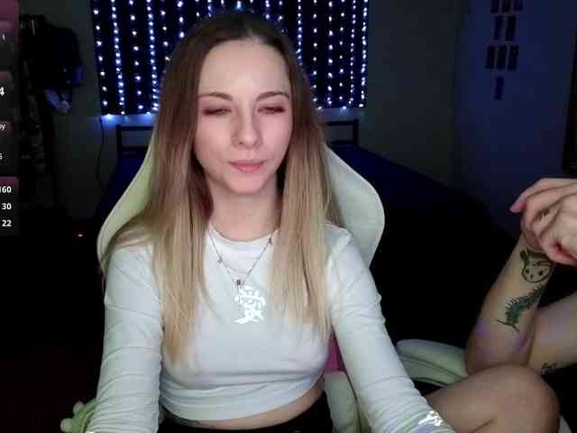 DarkPrincess webcam