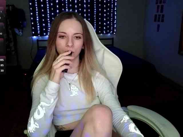 DarkPrincess webcam