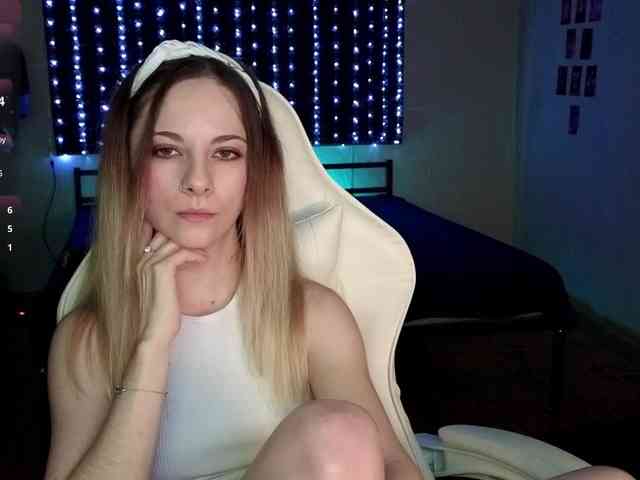 DarkPrincess webcam