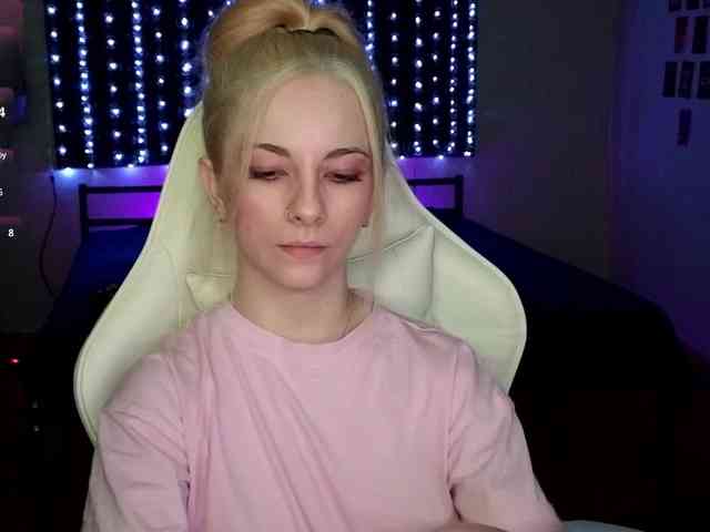DarkPrincess webcam