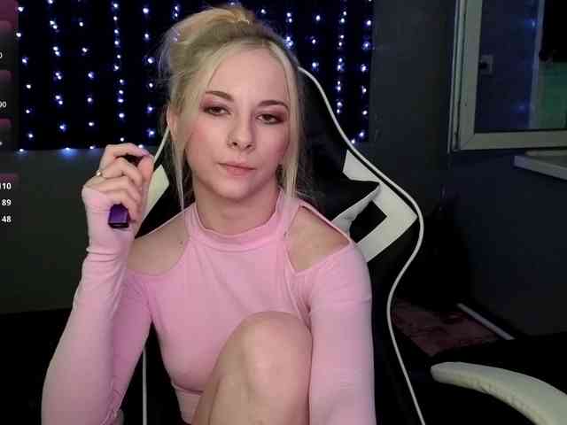 DarkPrincess webcam