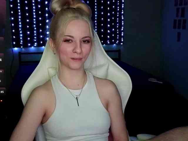 DarkPrincess webcam