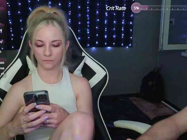DarkPrincess webcam
