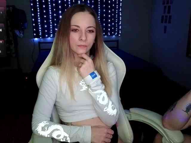 DarkPrincess webcam