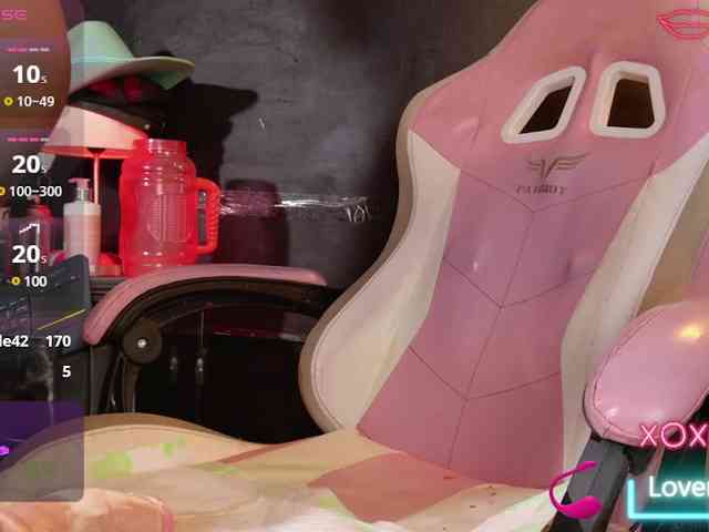 RoxaneEvans webcam
