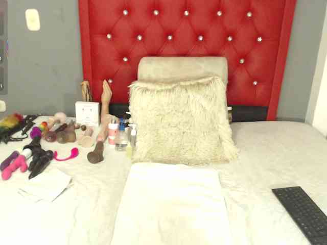 Lili-hung1 webcam