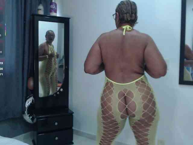 Lili-hung1 webcam