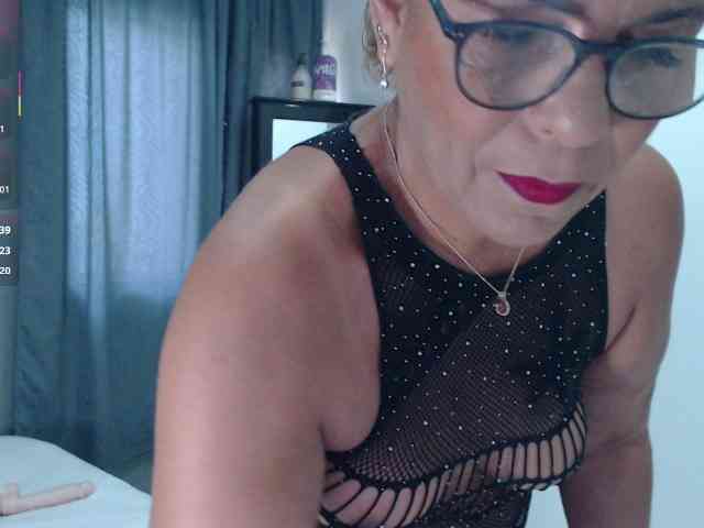 Lili-hung1 webcam