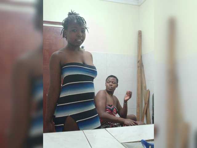 sexy-buttress's BongaCams show and profile