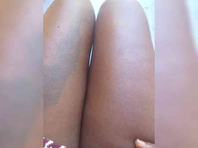 sexy-buttress Live Webcam on BongaCams