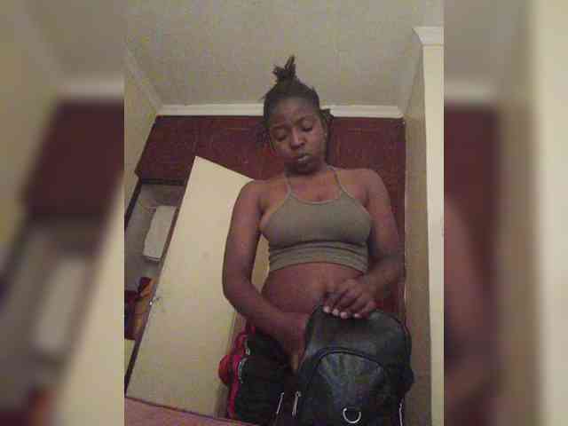 sexy-buttress webcam