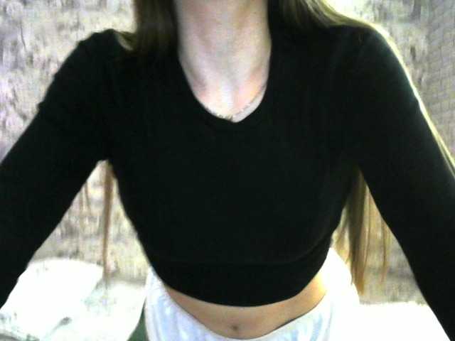 Affectionate-Fairy's BongaCams show and profile