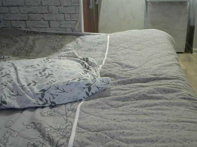 Affectionate-Fairy's BongaCams show and profile