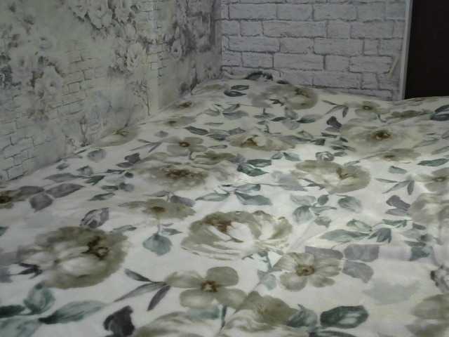 Affectionate-Fairy's BongaCams show and profile