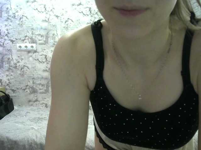 Affectionate-Fairy's BongaCams show and profile