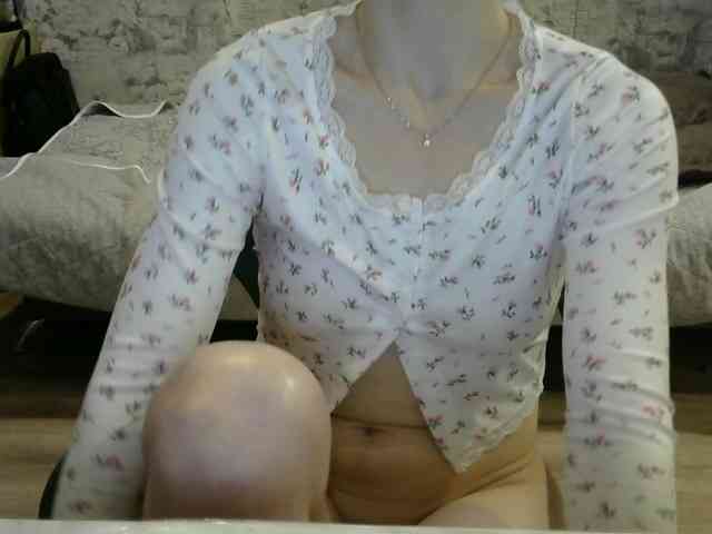 Affectionate-Fairy webcam