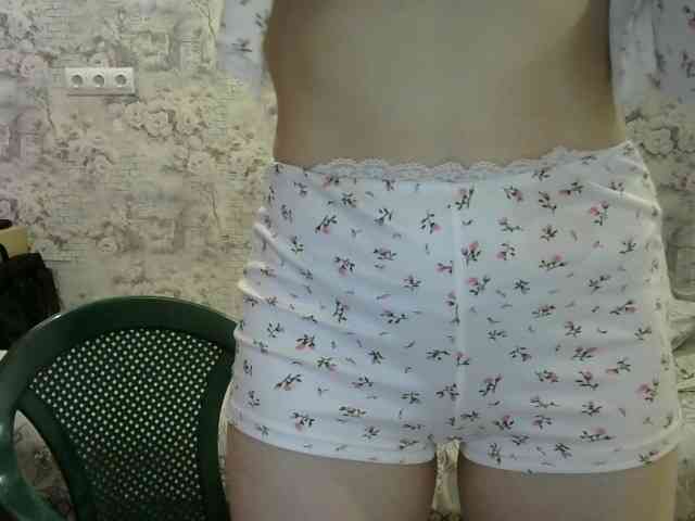 Affectionate-Fairy webcam