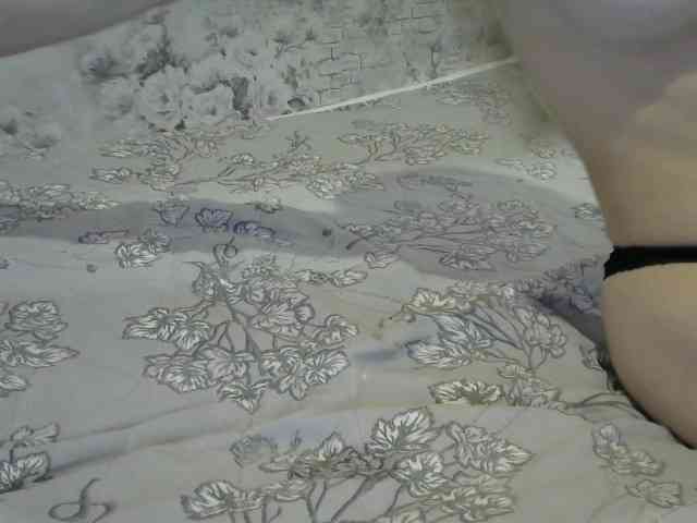 Affectionate-Fairy webcam