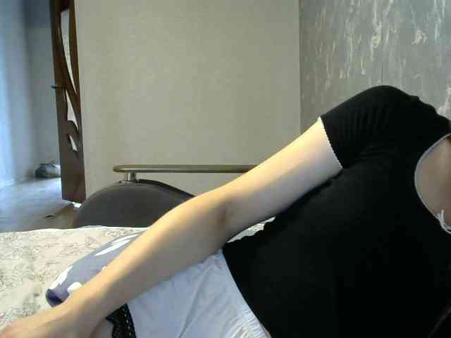 Affectionate-Fairy webcam
