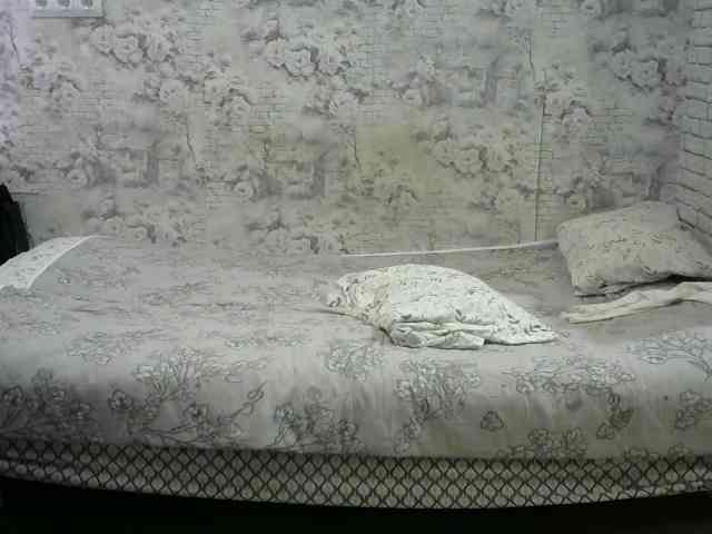 Affectionate-Fairy webcam