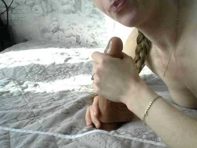 Affectionate-Fairy webcam