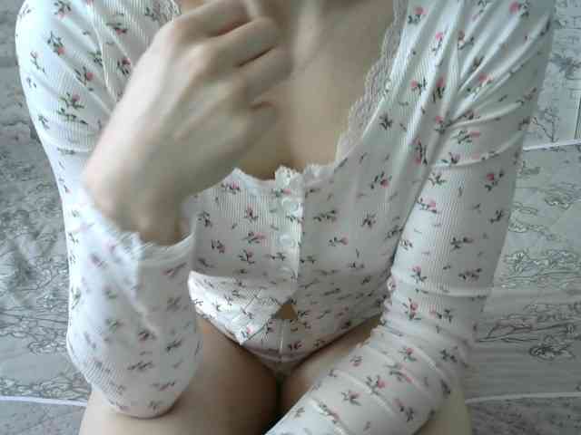 Affectionate-Fairy webcam