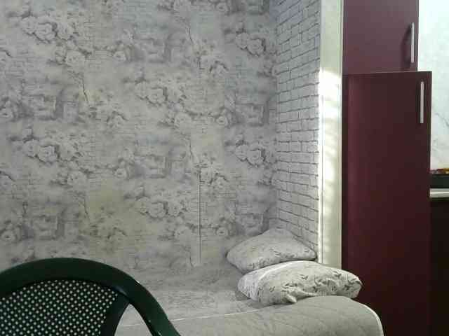 Affectionate-Fairy webcam