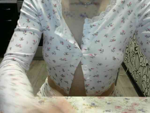 Affectionate-Fairy webcam