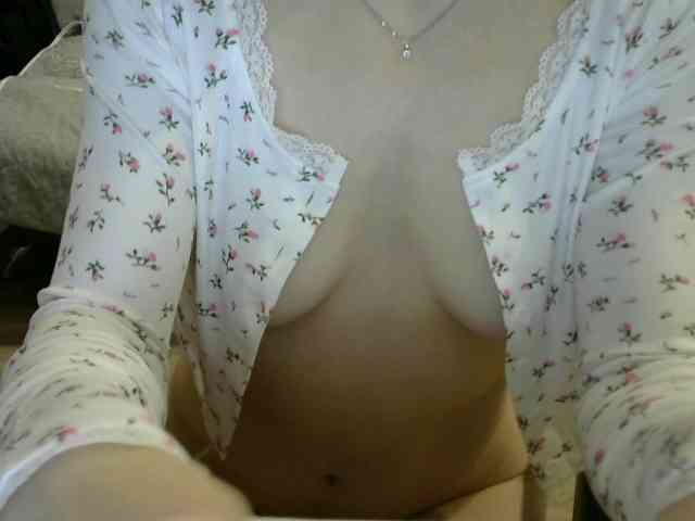 Affectionate-Fairy webcam