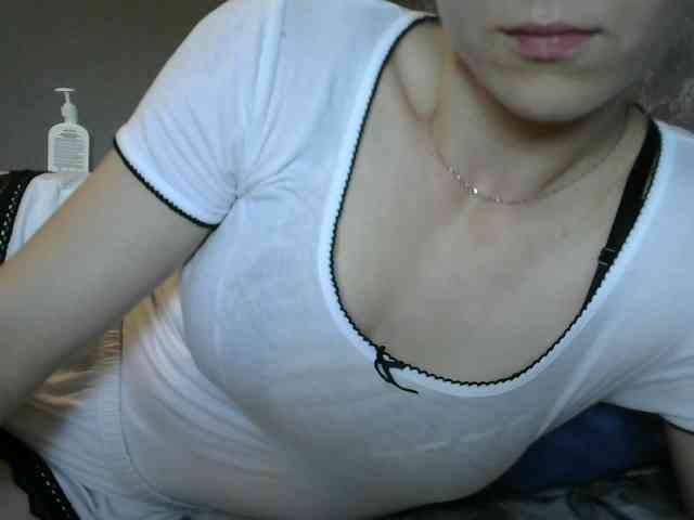 Affectionate-Fairy webcam
