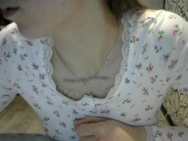 Affectionate-Fairy webcam