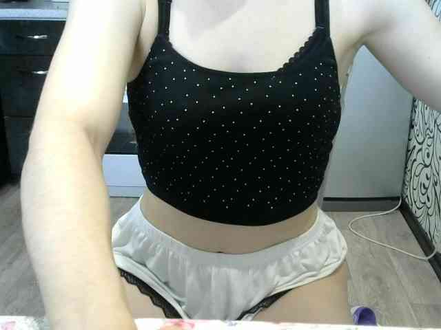 Affectionate-Fairy webcam