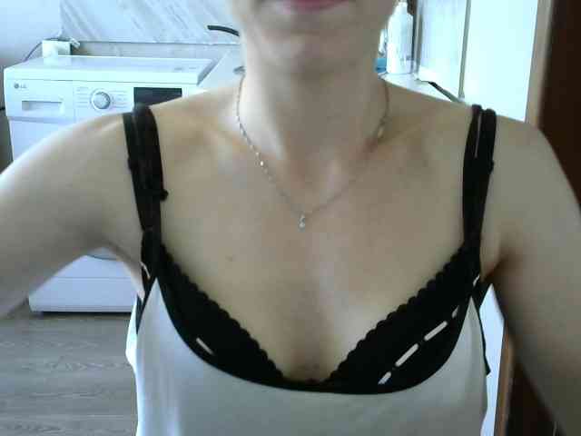 Affectionate-Fairy webcam