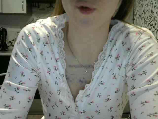 Affectionate-Fairy webcam