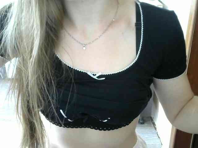 Affectionate-Fairy webcam