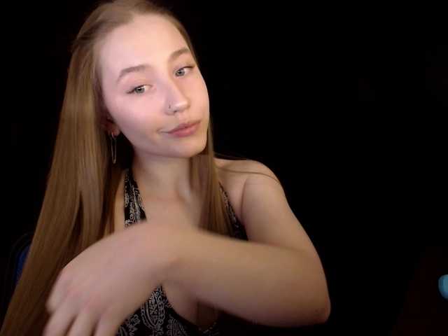 SindiWatson's BongaCams show and profile