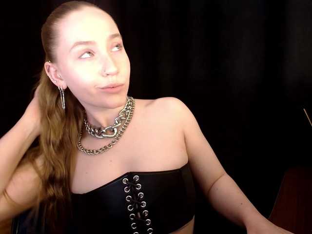 SindiWatson's BongaCams show and profile