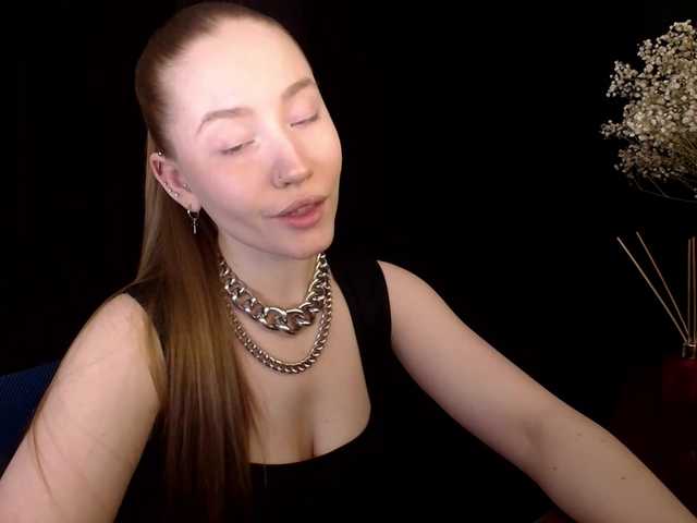 SindiWatson's BongaCams show and profile