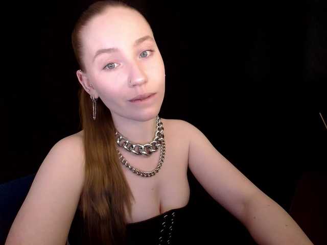 SindiWatson's BongaCams show and profile